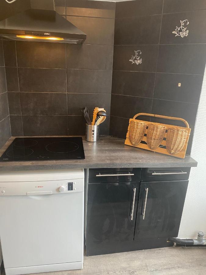 Appartamento Duplex Meublé Hyper Centre St Cere 4 Pers + Lit Bb. Wifi. Saint-Céré Esterno foto