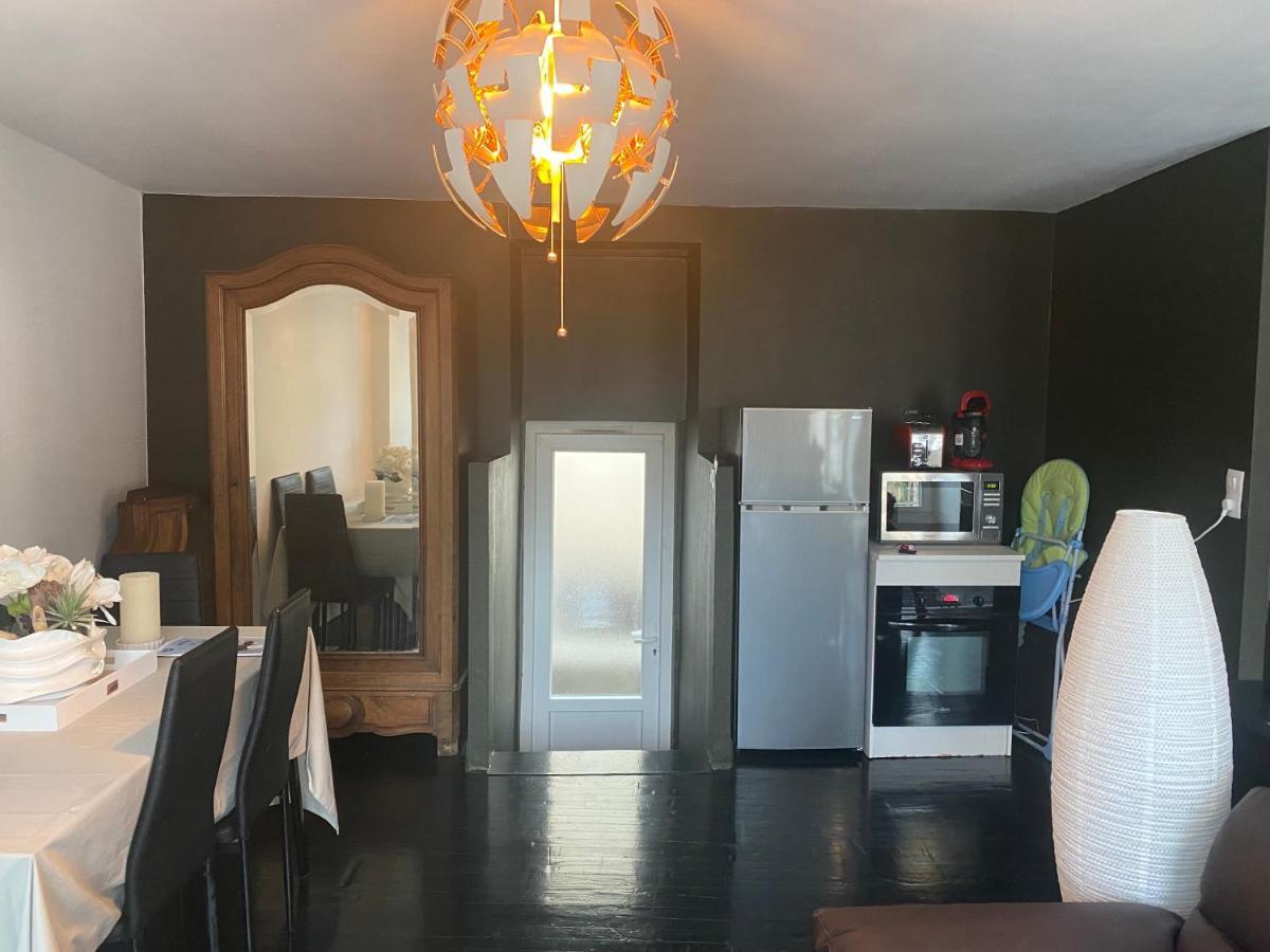 Appartamento Duplex Meublé Hyper Centre St Cere 4 Pers + Lit Bb. Wifi. Saint-Céré Esterno foto