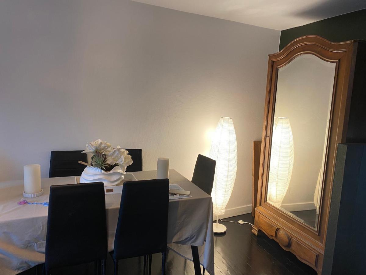 Appartamento Duplex Meublé Hyper Centre St Cere 4 Pers + Lit Bb. Wifi. Saint-Céré Esterno foto